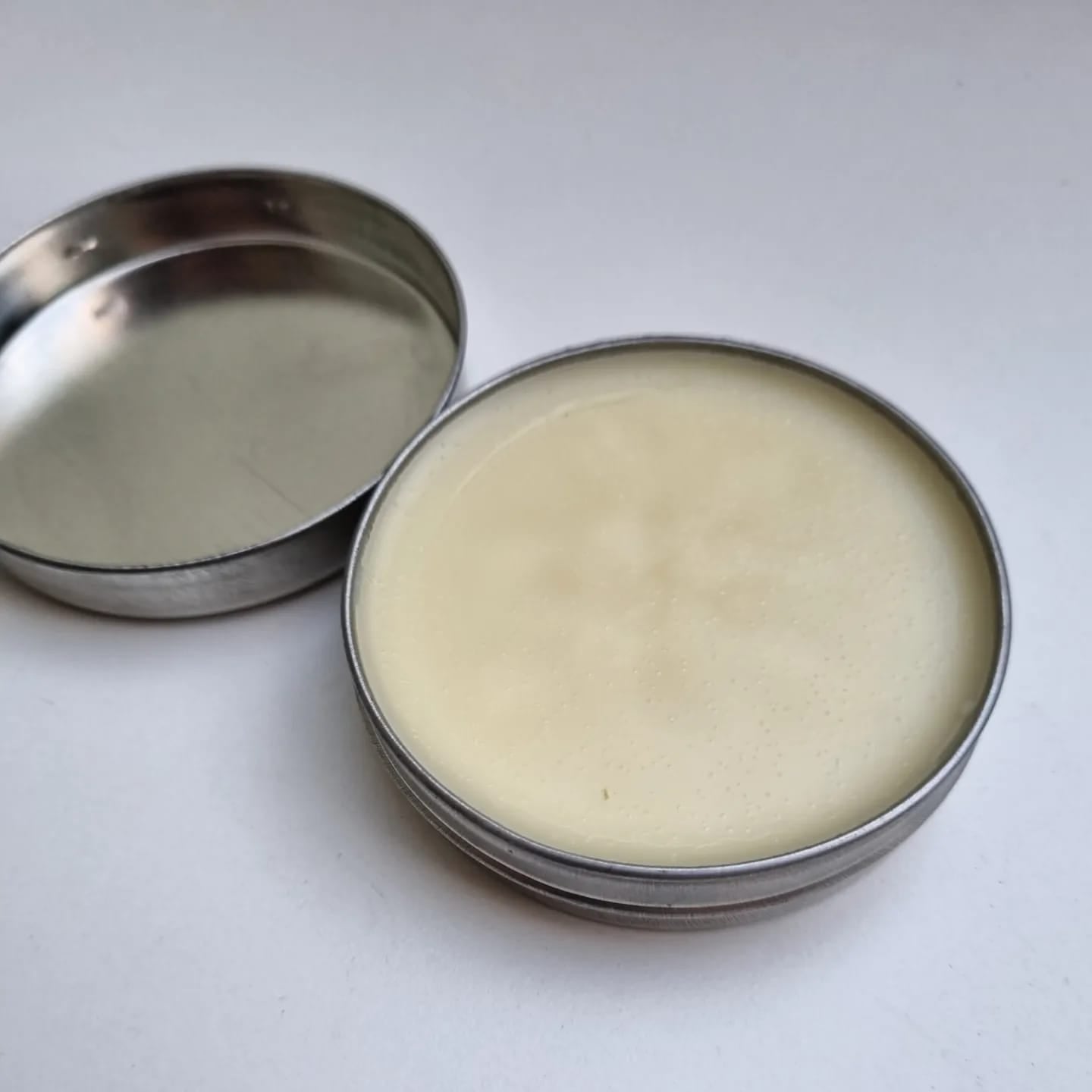Lata de cera protectora 100% natural (70gr)