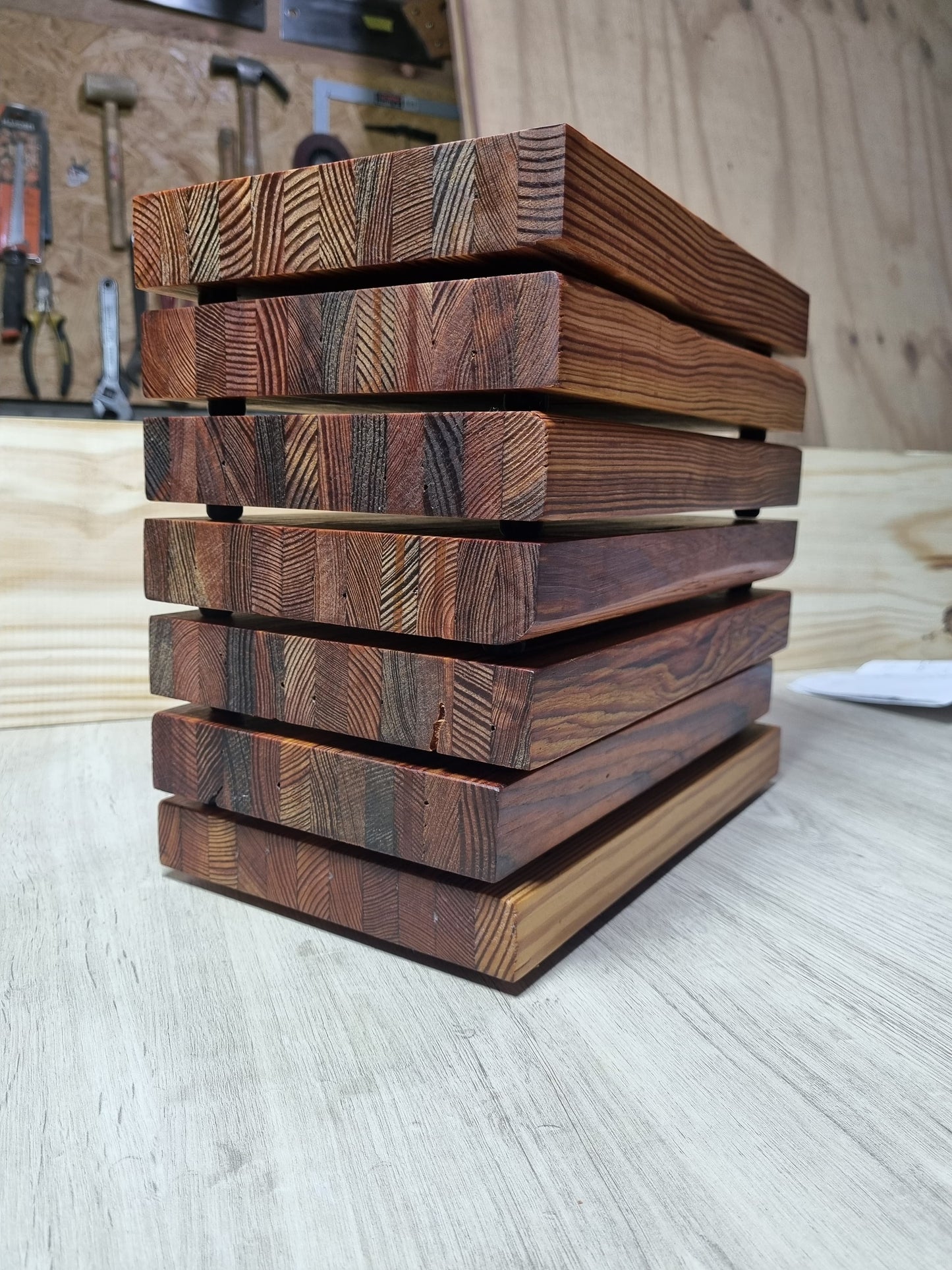 Tabla de Pinotea Vintage Premium – Madera Extinta y Exclusiva